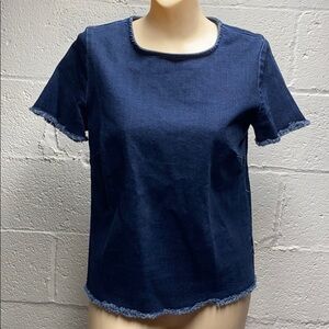 Merona raw hem denim short sleeve top sz small
